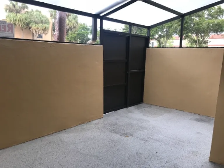 10825 SW 112th Ave — Photo 30
