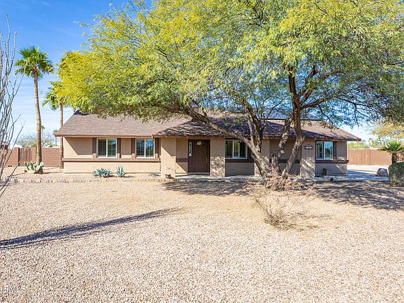 3rd image of 2418 S 226TH Drive