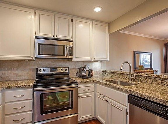 5th image of 4830 Pine Forest Pl