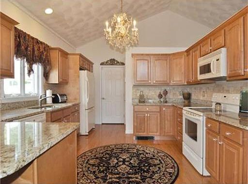 3rd image of 1765 Bicentennial Way Unit I