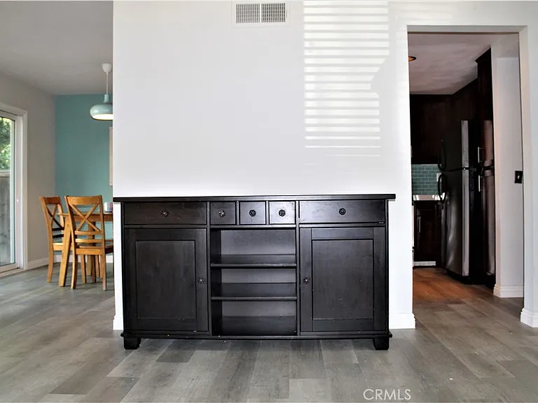 122 Stanford Ct #61 — Photo 2