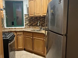 2240 E Tremont Ave APT 4B, Bronx, NY 10462