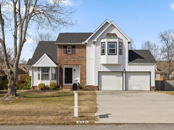 2341 Ashford Dr, Chattanooga, TN 37421