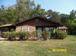 2528 N Pine Dr, Shreveport, LA 71107
