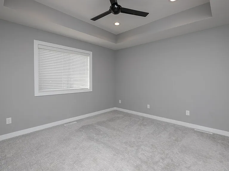 113 Fairway St — Photo 11
