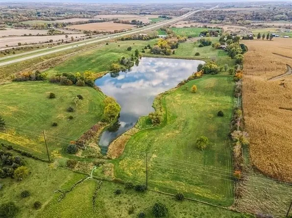 1227 Coolidge St, Cumming, IA 50061