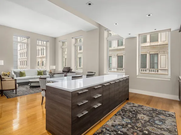 101 Leonard Street 2E image 2 of 14