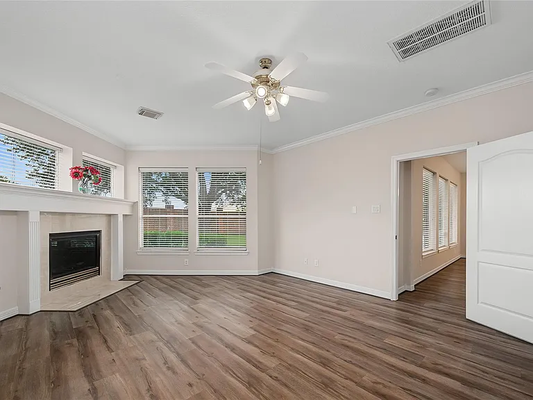 5807 Bayberry Way — Photo 24