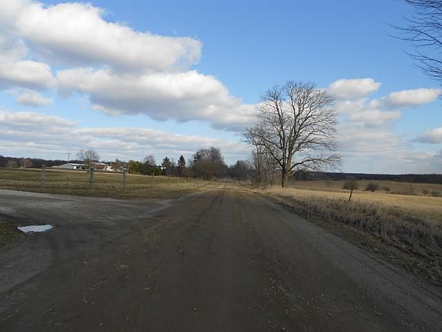 2nd image of 8100 Valley Hwy