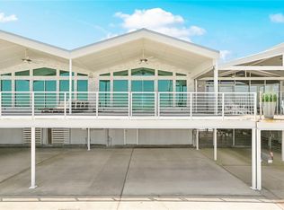 8116 Breakwater Dr, New Orleans, LA 70124