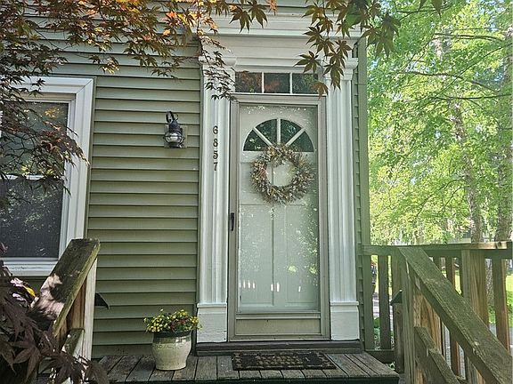 2nd image of 6857 Webster Rd