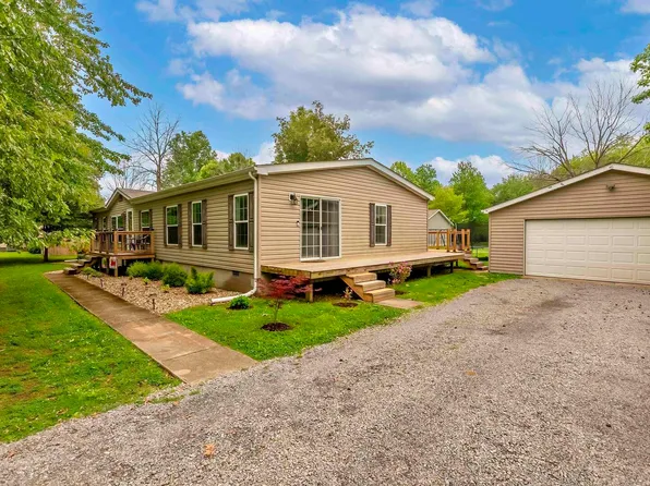 213 Newman Dr, Herrin, IL 62948