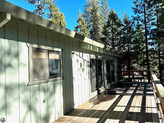 3rd image of 29841 Mariposa Dr
