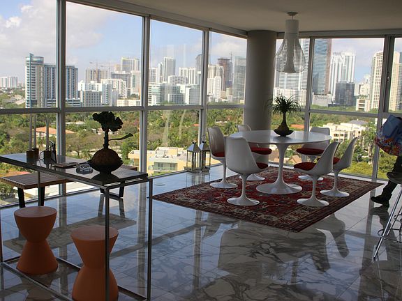 5th image of 2025 Brickell Ave APT 1706
