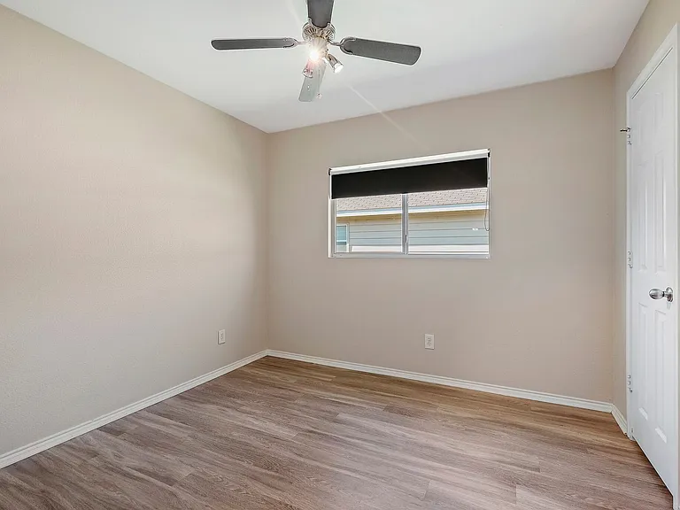 3538 Lantana Fls — Photo 19