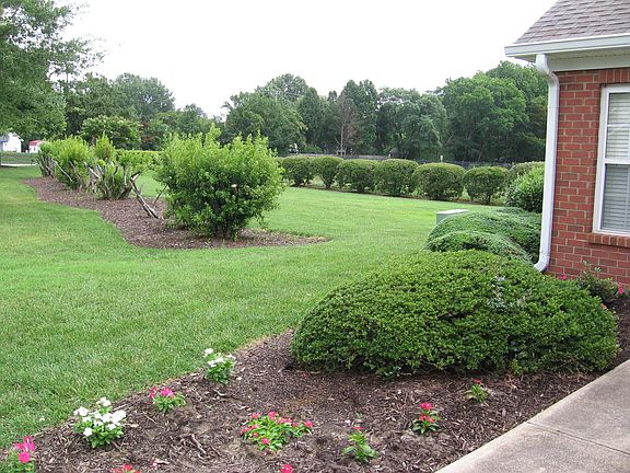 2nd image of 103 Villa Dr