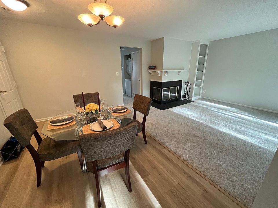 1st image of 3152C Anchorway Ct #C
