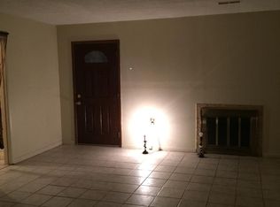 527 Pinafore Ln, Hinesville, GA 31313