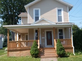 312 Catherine St, Medina, NY 14103