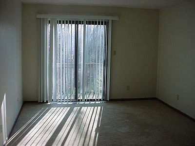 4th image of 1025 Clarinet Blvd E #1025