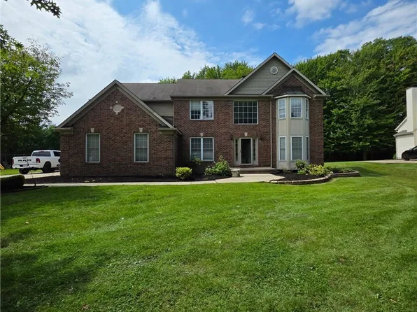 7764 Oak Meadow Dr, Hudson, OH 44236