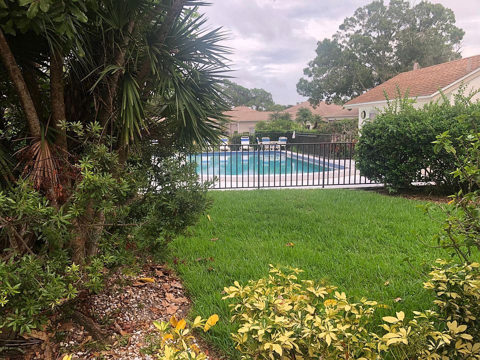 1st image of 5350 Myrtle Wood #48