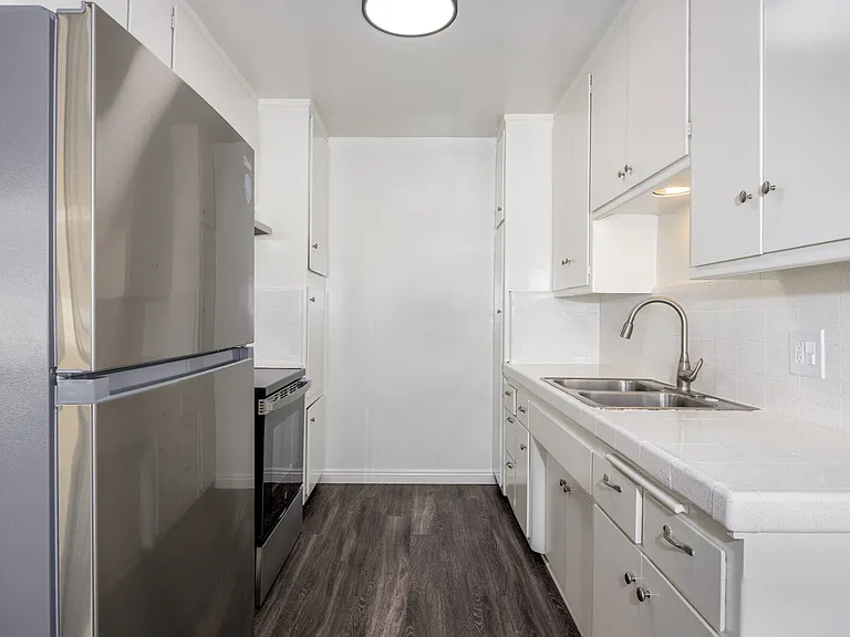 821 S Osage Ave — Photo 12