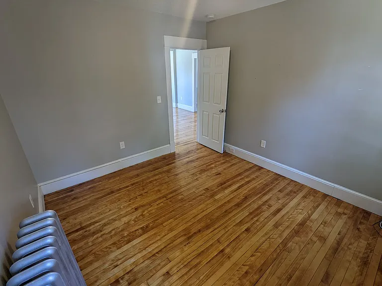 11 Morris St — Photo 19