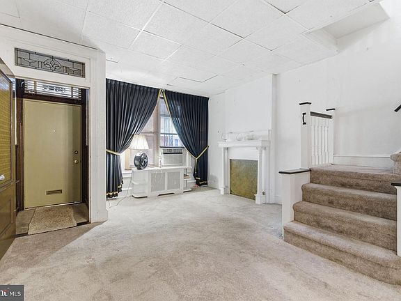 4th image of 3827 N Gratz St