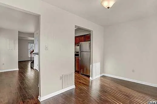 221 N Duke St #F — Photo 11