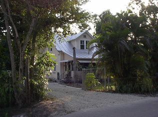 3838 Washington Ave, Fort Myers, FL 33916