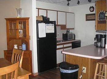 4th image of 35601 Westminister Ave