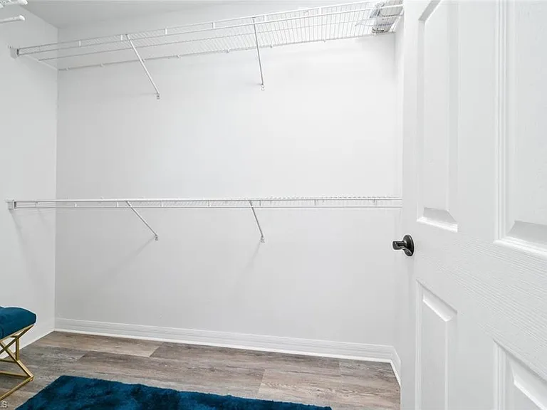 981 Hampton Cir #119 — Photo 17