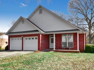 27454 Old School House Rd, Ardmore, AL 35739