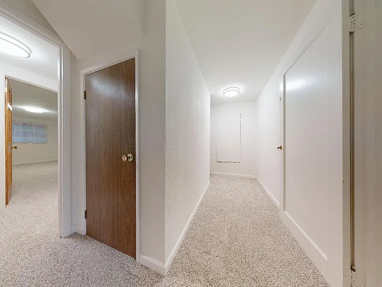 31 Crestline Ave — Photo 19