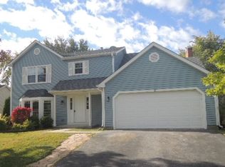 23 Dennison Dr, Glendale Heights, IL