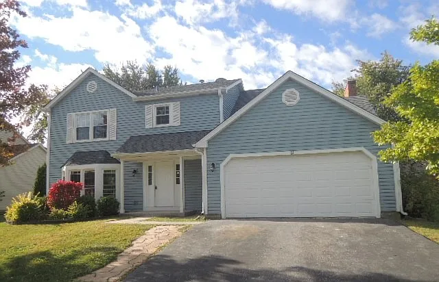 23 Dennison Dr photo 1