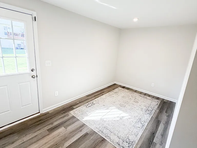 204 Maple Forge Trl — Photo 15