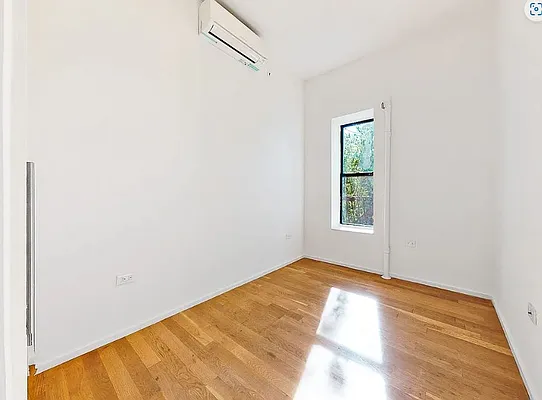 Rented by PL Realty | media 20