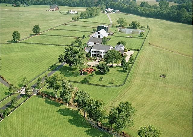 1st image of 2036 Wilson Park