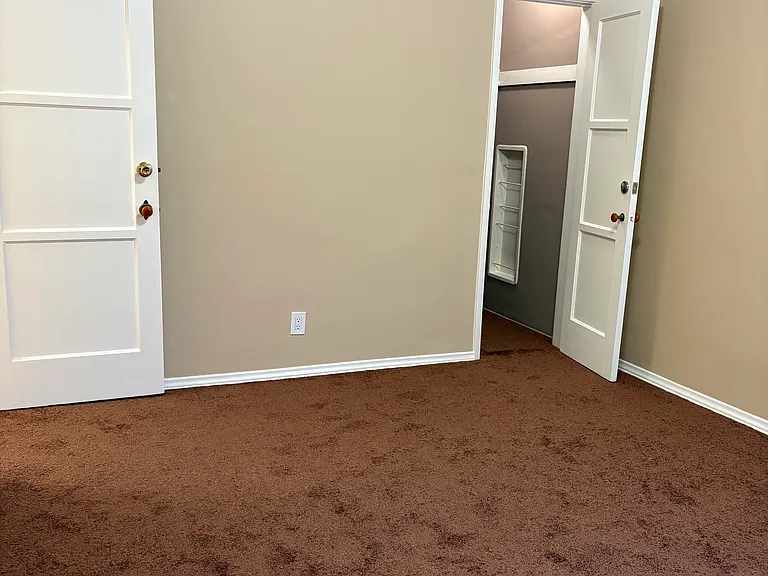 1226 S Westmoreland Ave #2 — Photo 9
