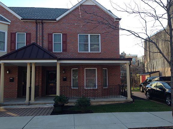 4th image of 1631 N 32nd St