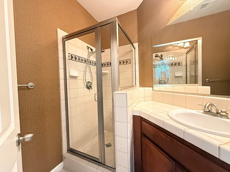 1140 E Sawgrass Ave — Photo 29