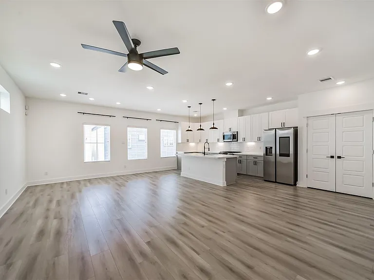 8321 Springwood Canyon Ln — Photo 23