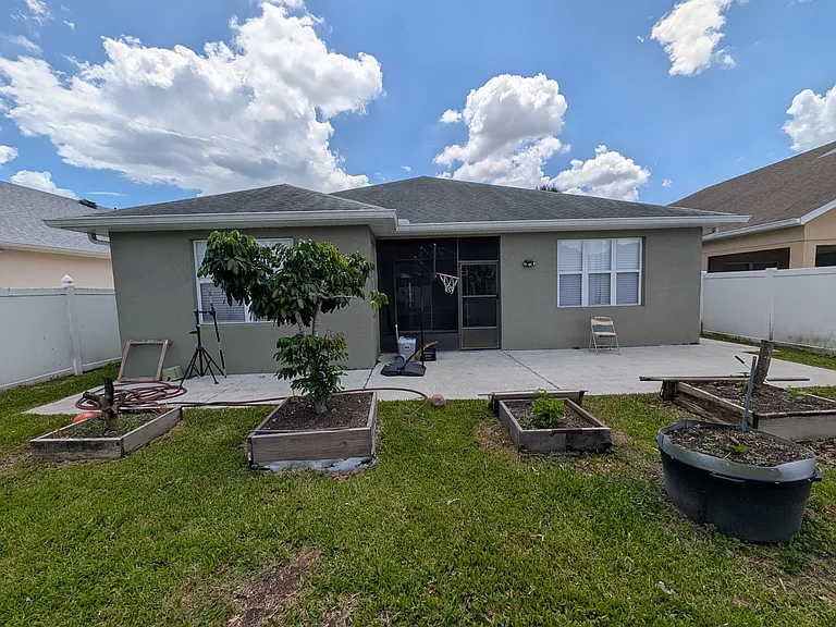 1807 White Heron Bay Cir — Photo 4