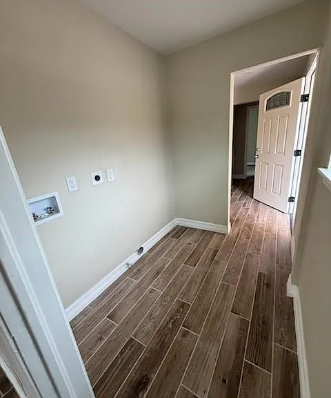 702 McDaniel St #B — Photo 9