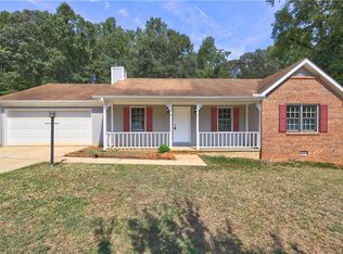 60 Oakbrook Ct, Covington, GA 30016