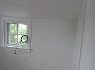 28 W Maple St #R, Dallastown, PA 17313