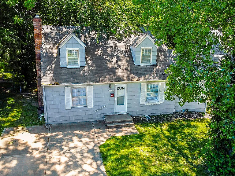 4131EatonSt-25_10222024