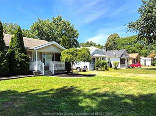 1559 Buckingham Dr, Windsor, ON N8T2A3
